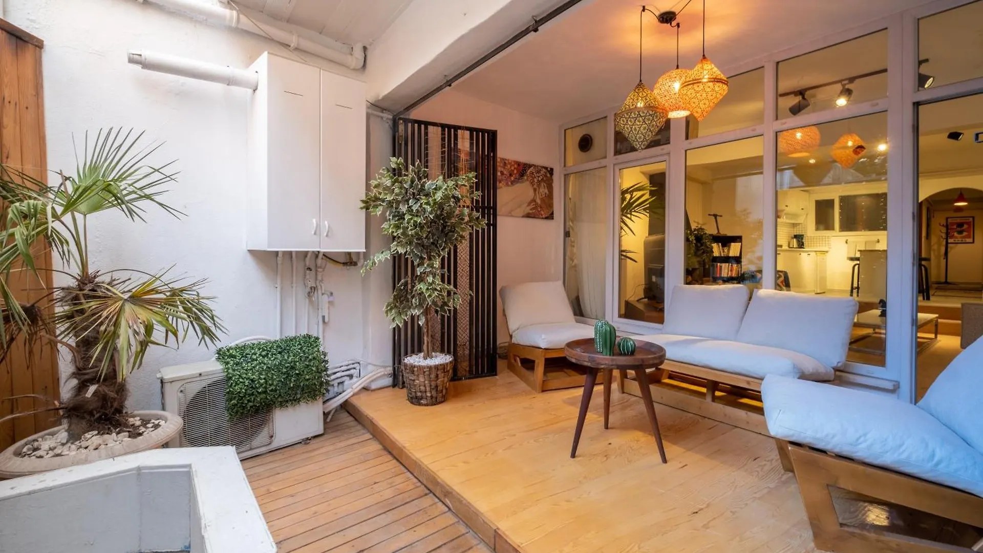 Jardin Maison Newly Renovated 1 Bedroom Apt In Galata Istanbul