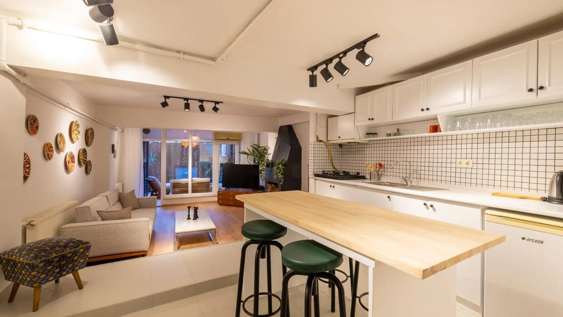 Jardin Maison Newly Renovated 1 Bedroom Apt In Galata Istanbul Turkey